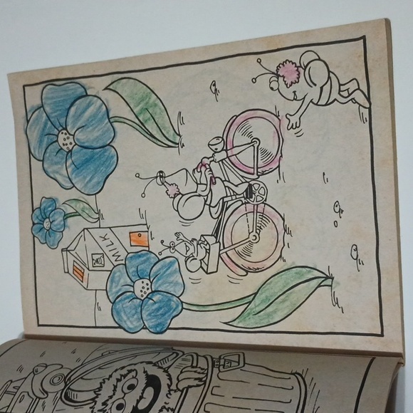 VTG 1982 Sesame Street Seasons of the Year Golden Coloring Book 1129-10 - Picture 3 of 6